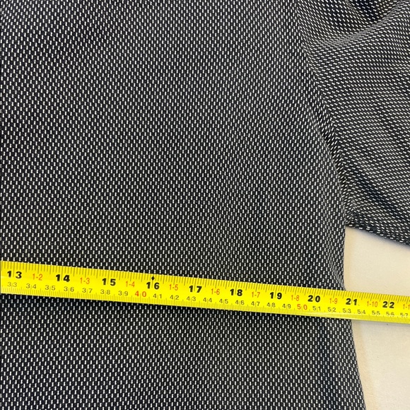 Armani Collezioni Grey and White Textured Dress Shirt - Picture 4 of 5